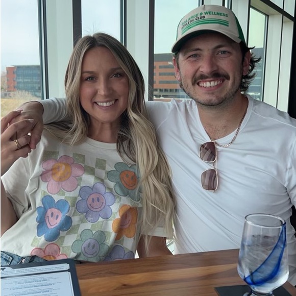 ✨Welcome To My Closet ✨ - Picture 11 of 15